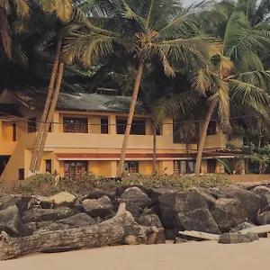  Guest house Kizhunna Rock House India